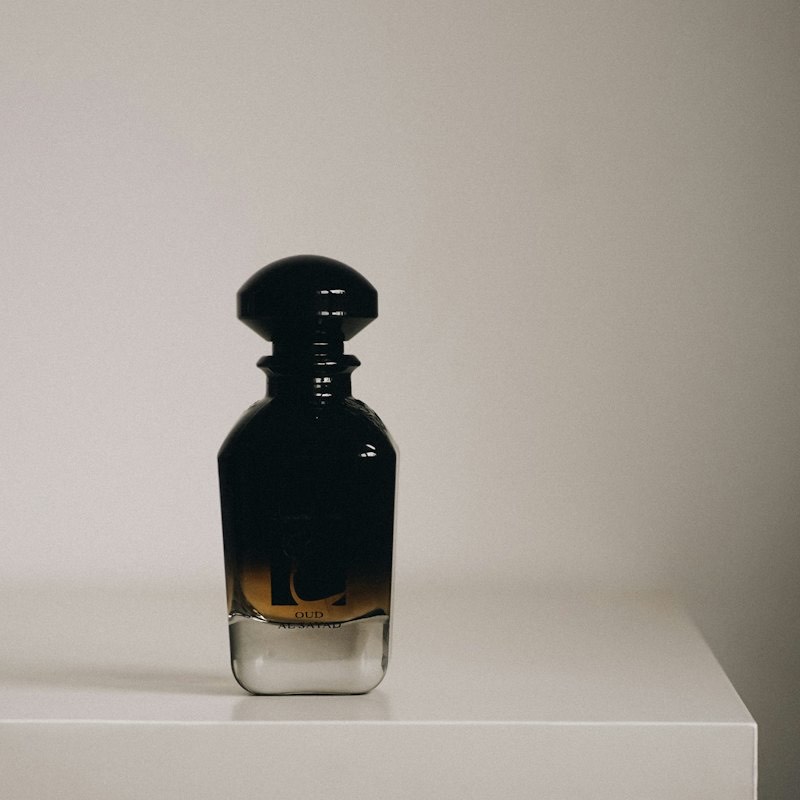 عطر عود ملكي